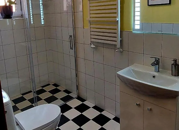 Old Town Plus 公寓 *